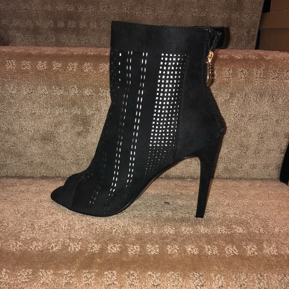 BOGO New black booties